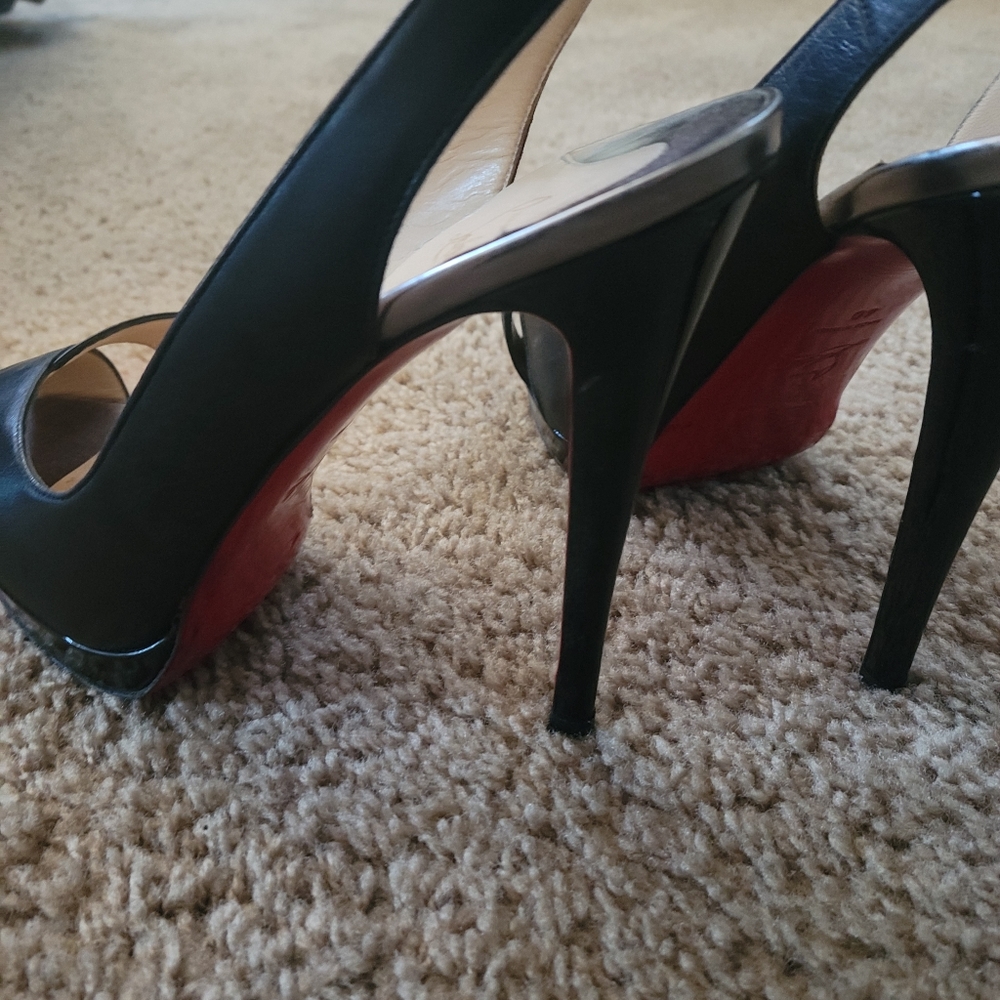 Athuntic Christian Louboutin shoes - Picture 2 of 7